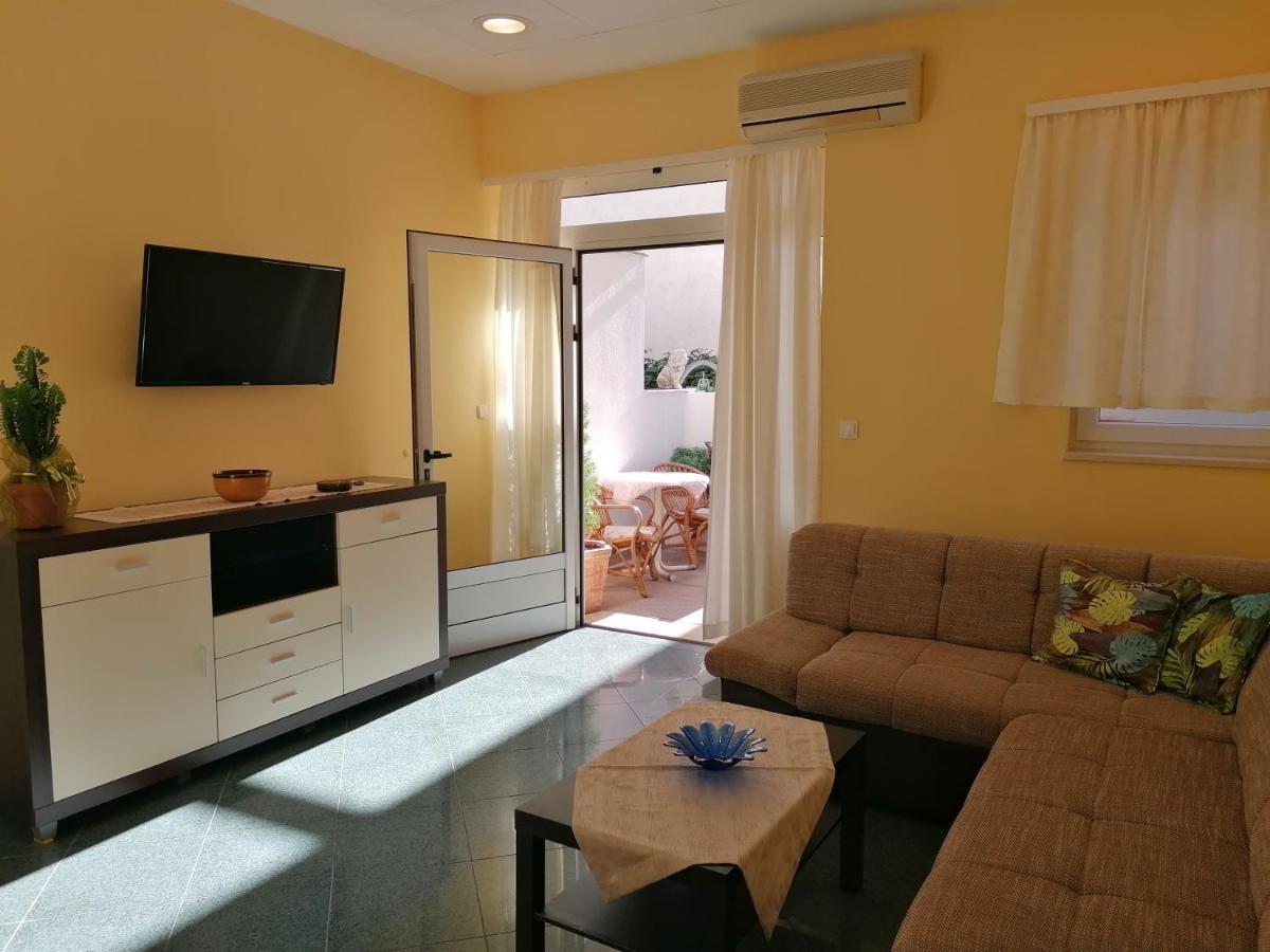 Apartments Melinda 바스카보다 외부 사진